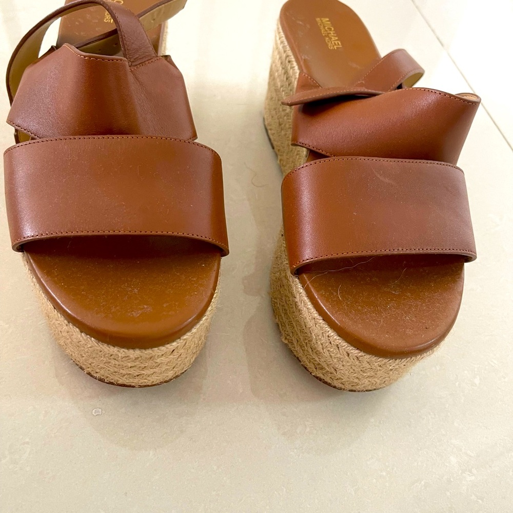 Michael Korda shoes